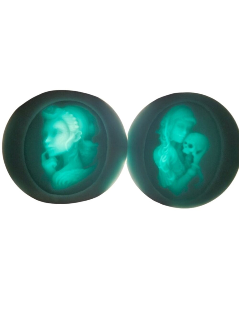 2 Cameo Silicone molds